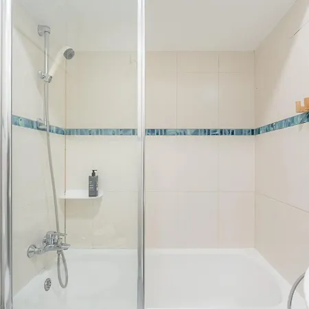 Guestready - Fantastic House In The Center *
